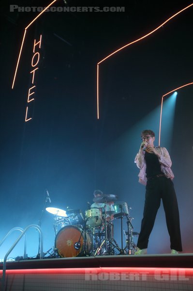 GLASS ANIMALS - 2022-09-07 - PARIS - Olympia - David Algernon Bayley - Joseph Seaward